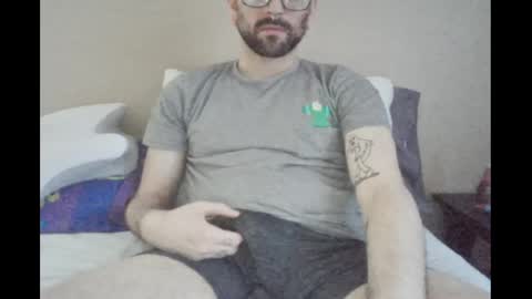 Snapshot of stickywhiteslime chatting on May 2026 10:59:02 PM stickywhiteslime online show from May 2026 10:59:02 PM