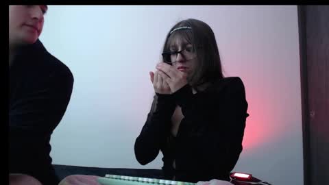 stiven online show from October 2025 09:23:02 PM