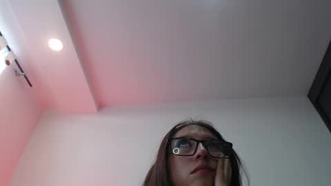 stiven online show from October 2025 09:05:02 PM