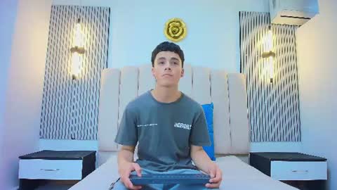 stiven_cooper2 online show from June 2026 12:26:02 PM