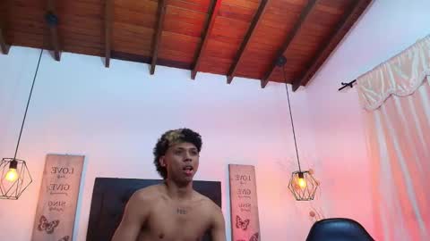 Stiven  online show from November 2025 07:46:02 PM