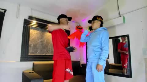 Snapshot of stivendreams chatting on October 2025 04:32:01 AM friends online show from October 2025 04:32:01 AM