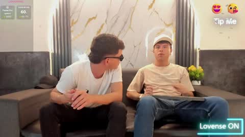 friends online show from April 2026 04:17:02 AM