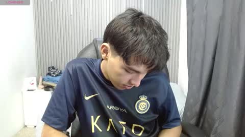 Stiwen online show from March 2026 05:54:01 PM