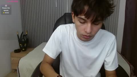 Stiwen online show from March 2026 03:12:02 PM