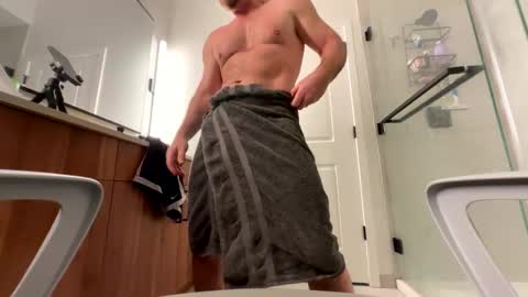 Snapshot of stlhotwifeguy chatting on February 2025 07:04:02 PM stlhotwifeguy online show from February 2025 07:04:02 PM