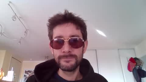 Julien9477 online show from November 2025 09:52:02 AM