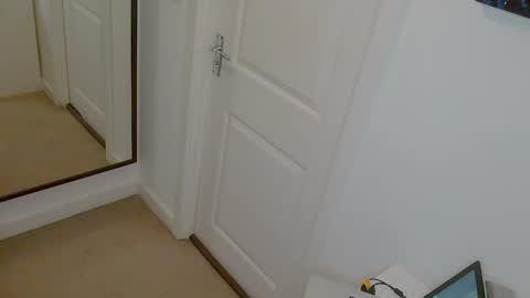 stockings_stockings online show from June 2026 06:00:02 PM