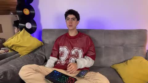 Snapshot of stolas_ying chatting on February 2026 11:25:01 PM Stolas online show from February 2026 11:25:01 PM