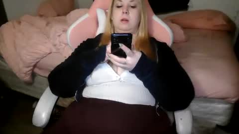 Haily online show from January 2025 10:43:02 PM