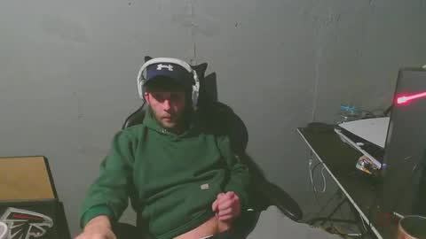 stonedpanda77 online show from January 2025 05:37:01 AM