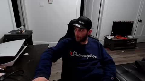 stonedpanda77 online show from December 2025 01:57:01 AM