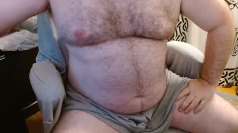 Stonerbear42 online show from October 2025 10:14:01 AM