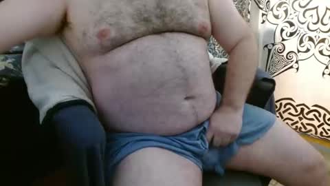 Stonerbear42 online show from November 2025 11:03:02 AM