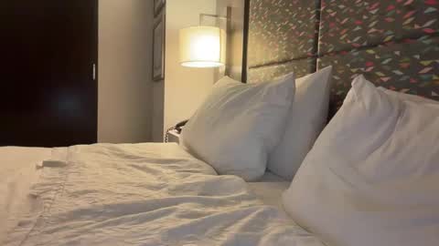 stoneybel online show from November 2025 04:23:02 AM