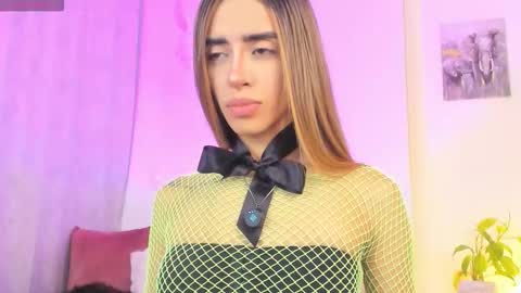 Mar online show from October 2025 03:26:01 AM