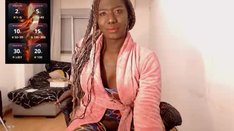 taira altair maturana online show from December 2025 07:30:02 PM