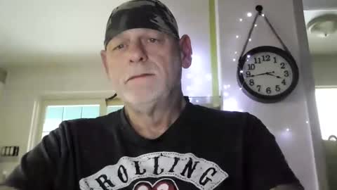 stormynorm14 online show from December 2024 08:42:01 PM