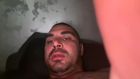 Snapshot of stoyan985 chatting on June 2026 04:26:02 AM Sex boy online show from June 2026 04:26:02 AM