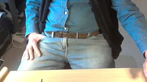 Dave online show from December 2025 12:09:01 PM