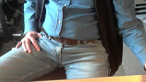 Dave online show from April 2026 01:53:02 PM