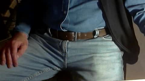 Dave online show from April 2026 08:28:02 PM