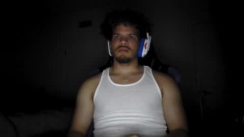 Snapshot of str8dj chatting on October 2025 05:10:01 AM Dj online show from October 2025 05:10:01 AM