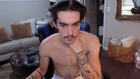 str8whiteboy21 online show from September 2025 05:23:02 PM