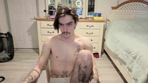 str8whiteboy21 online show from February 2026 08:04:02 PM