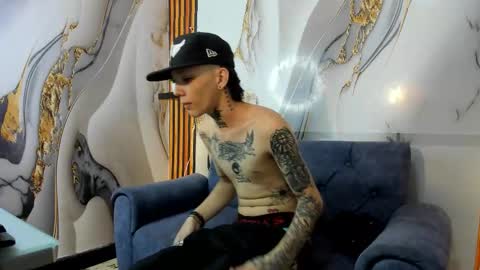 Snapshot of straightboy_nick chatting on September 2025 06:03:01 AM NICK online show from September 2025 06:03:01 AM