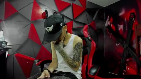 Snapshot of straightboy_nick chatting on September 2025 05:42:01 AM NICK online show from September 2025 05:42:01 AM