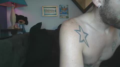 straitpipermann22 online show from October 2025 02:08:02 AM