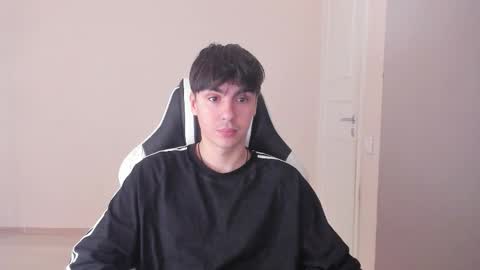 Ray online show from September 2025 05:40:01 AM