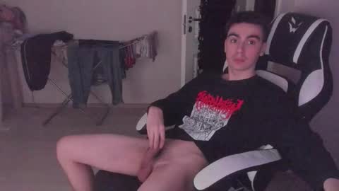 Ray online show from October 2025 04:37:01 PM