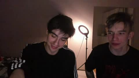 Ray online show from April 2026 08:57:02 PM
