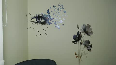 Amalia online show from December 2024 04:49:02 PM