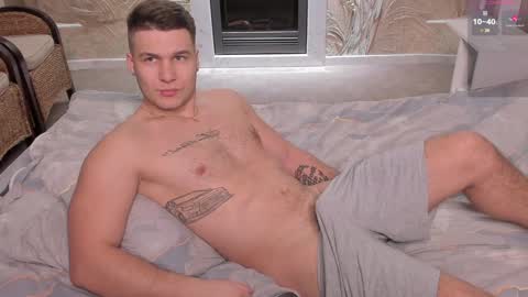 Artem online show from January 2025 04:42:01 PM