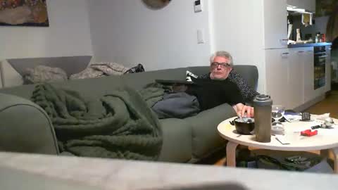 Snapshot of stremic chatting on April 2026 03:09:01 AM stremic online show from April 2026 03:09:01 AM