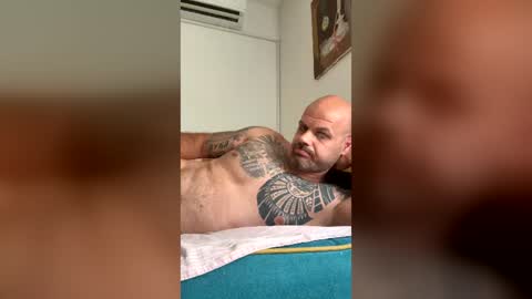 Snapshot of strongdaddy91 chatting on June 2026 10:58:01 AM strongdaddy91 online show from June 2026 10:58:01 AM