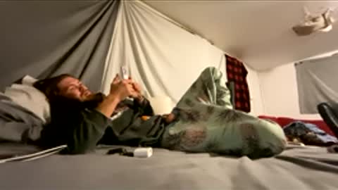 strumie3534336684 online show from December 2025 04:50:01 AM