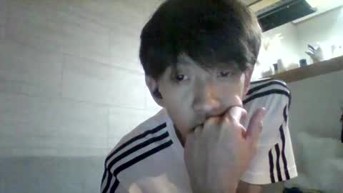 Asian boy online show from May 2026 04:37:02 PM