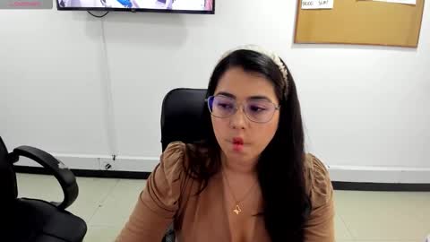 studcb_ online show from March 2026 03:29:01 PM