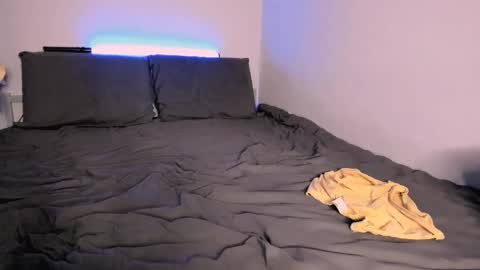 Mary online show from February 2025 04:40:01 AM