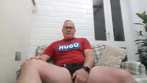 stumpyj2266 online show from April 2026 07:44:01 AM