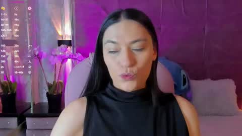 Snapshot of stusha chatting on June 2026 02:41:02 PM Stusha online show from June 2026 02:41:02 PM