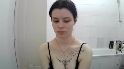 Eva online show from November 2025 06:03:02 PM