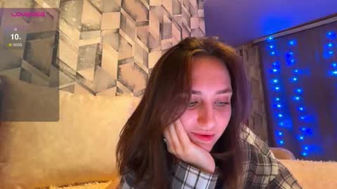 Snapshot of su_11111 chatting on September 2025 04:30:01 PM LINA online show from September 2025 04:30:01 PM