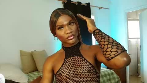 Suanny Klatten  It is my account independent  online show from February 2025 12:06:02 PM