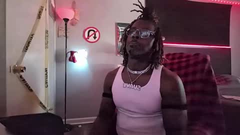 Snapshot of suavechocolatecity chatting on January 2026 07:41:02 PM Hot Chocolate online show from January 2026 07:41:02 PM