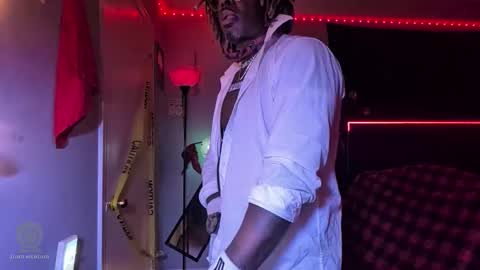 Snapshot of suavechocolatecity chatting on February 2026 10:51:02 AM Hot Chocolate online show from February 2026 10:51:02 AM